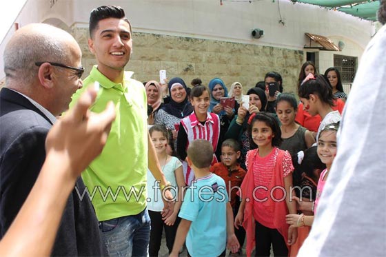 رمضان كريم.. محمد عساف يتكفل بعشرين طفلا من قرية الايتام صورة رقم 11 رمضان كريم.. محمد عساف يتكفل بعشرين طفلا من قرية الايتام صورة رقم 11