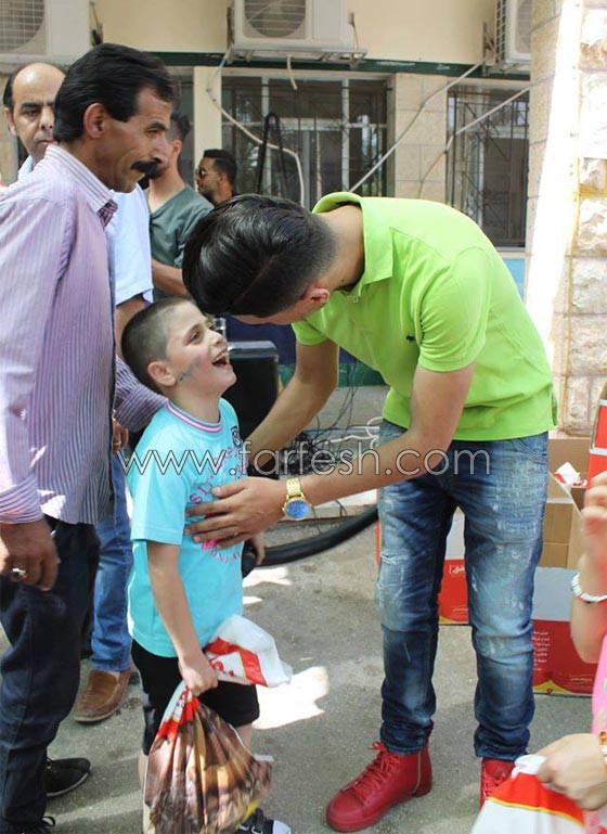 رمضان كريم.. محمد عساف يتكفل بعشرين طفلا من قرية الايتام صورة رقم 18 رمضان كريم.. محمد عساف يتكفل بعشرين طفلا من قرية الايتام صورة رقم 18