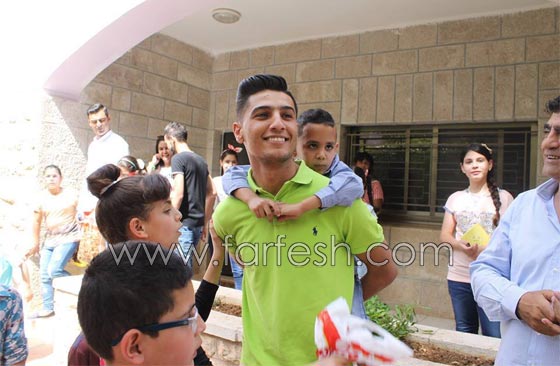 رمضان كريم.. محمد عساف يتكفل بعشرين طفلا من قرية الايتام صورة رقم 19 رمضان كريم.. محمد عساف يتكفل بعشرين طفلا من قرية الايتام صورة رقم 19
