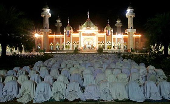 اغرب عادات الشعوب الاسلامية في شهر رمضان الفضيل صورة رقم 1