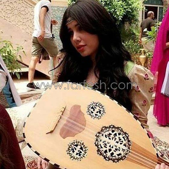 نجمة ستار اكاديمي حنان الخضر تفاجئ الجمهور بصوتها وتمثيلها في مسلسل (سمرقند) صورة رقم 4 نجمة ستار اكاديمي حنان الخضر تفاجئ الجمهور بصوتها وتمثيلها في مسلسل (سمرقند) صورة رقم 4