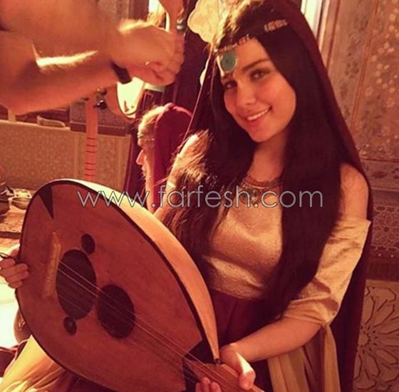 نجمة ستار اكاديمي حنان الخضر تفاجئ الجمهور بصوتها وتمثيلها في مسلسل (سمرقند) صورة رقم 1 نجمة ستار اكاديمي حنان الخضر تفاجئ الجمهور بصوتها وتمثيلها في مسلسل (سمرقند) صورة رقم 1
