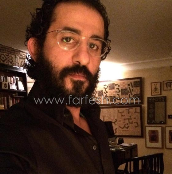 صورة نادرة، احمد حلمي مع والده: لن تصدق الشبه بينهما صورة رقم 6 صورة نادرة، احمد حلمي مع والده: لن تصدق الشبه بينهما صورة رقم 6