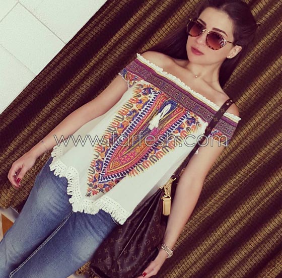 صور مي عز الدين تٌشعِل الجدل لارتدائها مايوه السباحة وتاتو على يدها صورة رقم 6 صور مي عز الدين تٌشعِل الجدل لارتدائها مايوه السباحة وتاتو على يدها صورة رقم 6