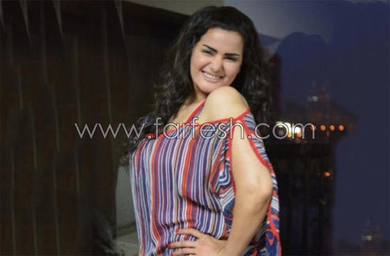 فيديو سما المصري وهي تقلد هند رستم تثير غضب الجمهور صورة رقم 3 فيديو سما المصري وهي تقلد هند رستم تثير غضب الجمهور صورة رقم 3