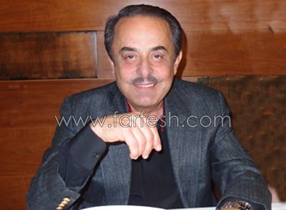 فيديو ملحم بركات يطرد مصورا عن المسرح بألفاظ بذيئة! صورة رقم 3 فيديو ملحم بركات يطرد مصورا عن المسرح بألفاظ بذيئة! صورة رقم 3