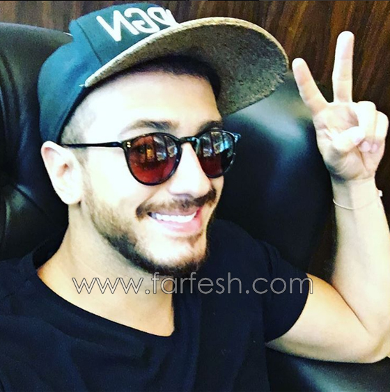 صورة سعد المجرد في مشهد حميم مع فتاة في حمام السباحة صورة رقم 5 صورة سعد المجرد في مشهد حميم مع فتاة في حمام السباحة صورة رقم 5