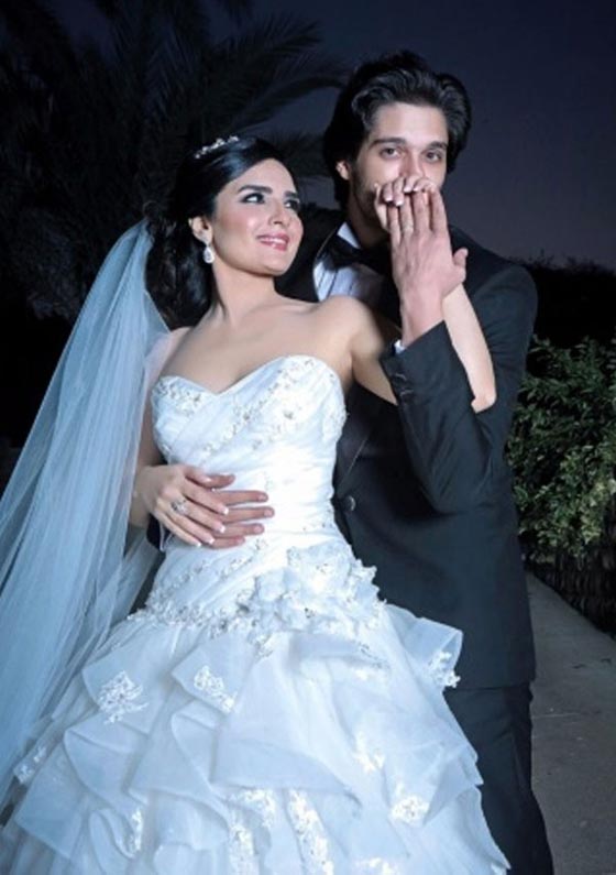 صور فنانات ارتبطن بشباب أصغر منهن، فارق العمر وصل 30 عاما! صورة رقم 6 صور فنانات ارتبطن بشباب أصغر منهن، فارق العمر وصل 30 عاما! صورة رقم 6