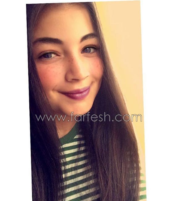 صور نجمات صغيرات تمردن على طفولتهن ليبرزن انوثتهن صورة رقم 20 صور نجمات صغيرات تمردن على طفولتهن ليبرزن انوثتهن صورة رقم 20
