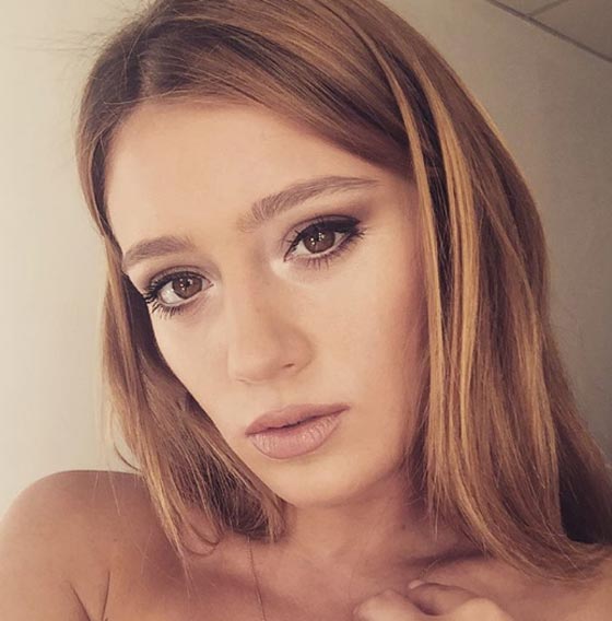 صور اجمل النجمات في مسلسلات تركية: الشباب العرب يحلمون بهنّ صورة رقم 5 صور اجمل النجمات في مسلسلات تركية: الشباب العرب يحلمون بهنّ صورة رقم 5