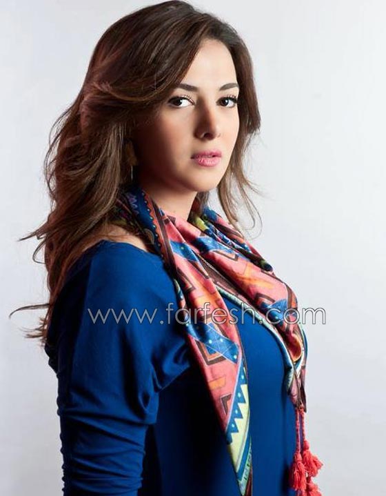 قرصنة أرقام هواتف العديد من مشاهير الفنانين تضطرهم لتغيير ارقامهم صورة رقم 7 قرصنة أرقام هواتف العديد من مشاهير الفنانين تضطرهم لتغيير ارقامهم صورة رقم 7