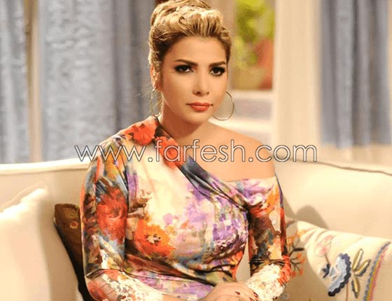 قبل وائل جسار: صور فنانين احتجزتهم سلطات المطارات صورة رقم 6 قبل وائل جسار: صور فنانين احتجزتهم سلطات المطارات صورة رقم 6