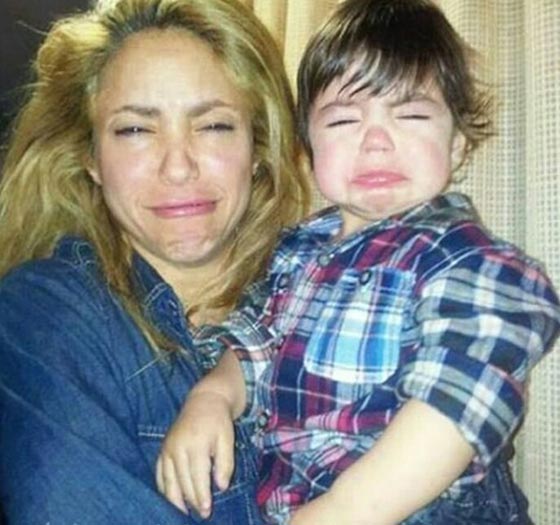 صور مضحكة واخرى تفيض محبة للنجوم مع اولادهم صورة رقم 7 صور مضحكة واخرى تفيض محبة للنجوم مع اولادهم صورة رقم 7
