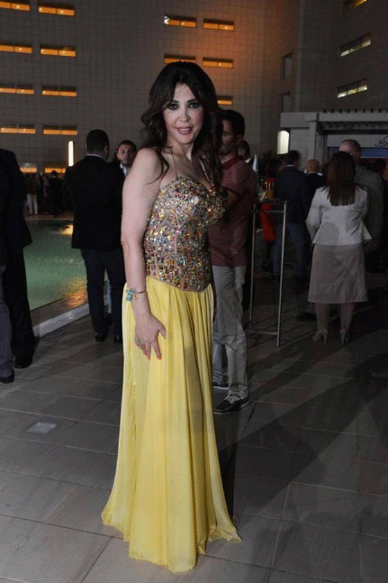 فنانة لبنانية تقاتل بصوتها الى جانب جيش البشمركة صورة رقم 9 فنانة لبنانية تقاتل بصوتها الى جانب جيش البشمركة صورة رقم 9