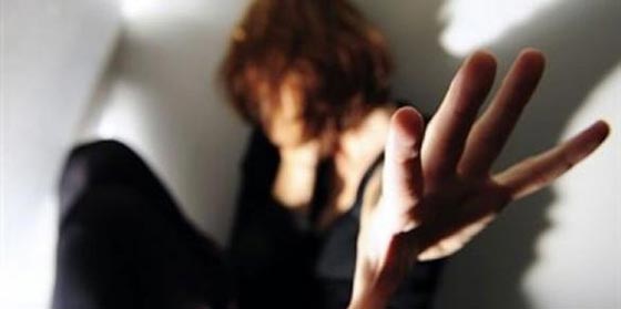 ممثلة مصرية قصدت شقة رجلين لشراء المخدرات فاغتصباها صورة رقم 2 ممثلة مصرية قصدت شقة رجلين لشراء المخدرات فاغتصباها صورة رقم 2