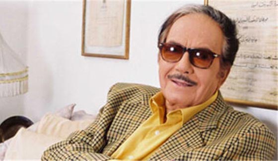 عمل الفنانين قبل الشهرة: يحيى الفخراني طبيب، نبيلة عبيد عارضة أزياء، نور الشريف والسقا لاعبي كرة وإيهاب نافع ضابط مخابرات! صورة رقم 1