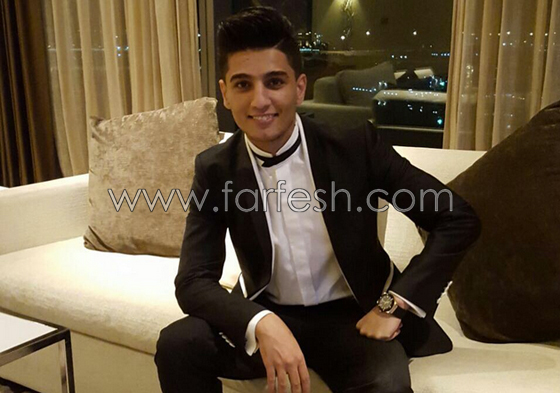 النجم الفلسطيني محمد عساف يتجول في شوارع بلده على أنغام أناديكم صورة رقم 13 النجم الفلسطيني محمد عساف يتجول في شوارع بلده على أنغام أناديكم صورة رقم 13
