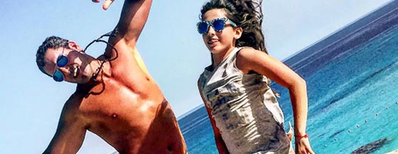 صور تامر هجرس مع زوجته ميرال وابنتيه الجميلتين تمارا وتالا صورة رقم 4 صور تامر هجرس مع زوجته ميرال وابنتيه الجميلتين تمارا وتالا صورة رقم 4