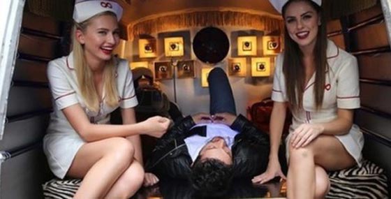 مشهد لممرضات تركيات بلباس قصير جدا يثير موجة غضب صورة رقم 5 مشهد لممرضات تركيات بلباس قصير جدا يثير موجة غضب صورة رقم 5