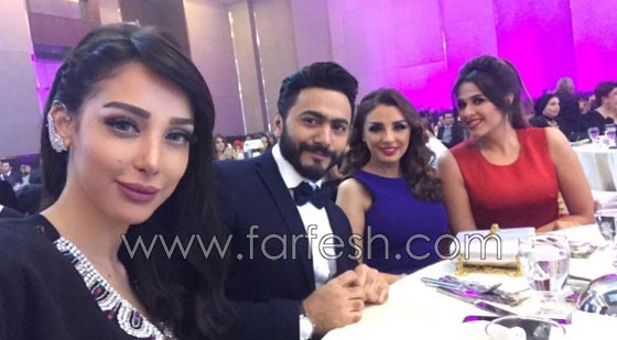 صور تامر حسني يغني لزوجته الشقراء الجميلة بسمة بوسيل متغزلا بها صورة رقم 5 صور تامر حسني يغني لزوجته الشقراء الجميلة بسمة بوسيل متغزلا بها صورة رقم 5