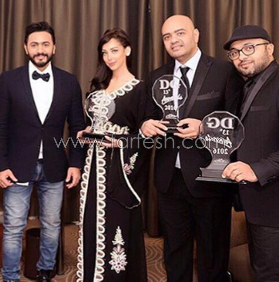 صور تامر حسني يغني لزوجته الشقراء الجميلة بسمة بوسيل متغزلا بها صورة رقم 6 صور تامر حسني يغني لزوجته الشقراء الجميلة بسمة بوسيل متغزلا بها صورة رقم 6