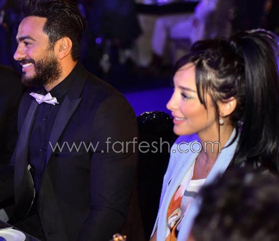 صور تامر حسني يغني لزوجته الشقراء الجميلة بسمة بوسيل متغزلا بها صورة رقم 9 صور تامر حسني يغني لزوجته الشقراء الجميلة بسمة بوسيل متغزلا بها صورة رقم 9