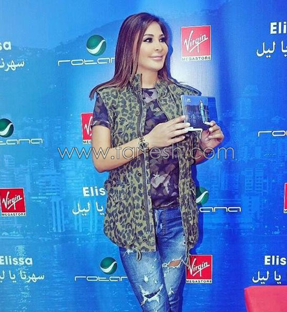 صور فنانات عربيات بإطلالات كارثية: هيفاء، يسرا، اليسا، أحلام ودنيا صورة رقم 5 صور فنانات عربيات بإطلالات كارثية: هيفاء، يسرا، اليسا، أحلام ودنيا صورة رقم 5