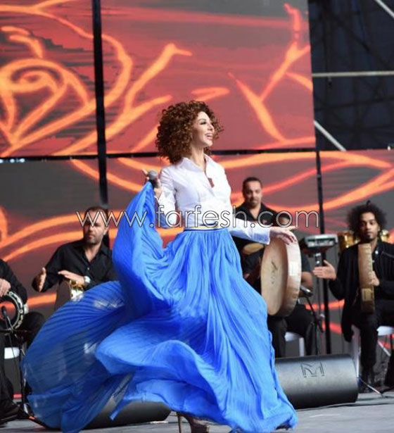 صور فنانات عربيات بإطلالات كارثية: هيفاء، يسرا، اليسا، أحلام ودنيا صورة رقم 1 صور فنانات عربيات بإطلالات كارثية: هيفاء، يسرا، اليسا، أحلام ودنيا صورة رقم 1