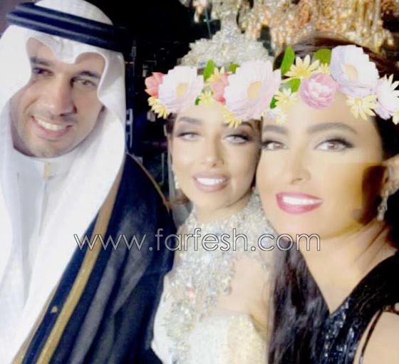 فيديو وصور بلقيس مع عريسها السعودي في حفل زفاف اسطوري صورة رقم 11 فيديو وصور بلقيس مع عريسها السعودي في حفل زفاف اسطوري صورة رقم 11
