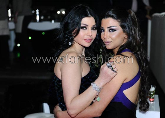 فنانون تبرأوا من ذويهم بعد الشهرة وآخرهم هيفاء وهبي من شقيقتها رولا صورة رقم 1 فنانون تبرأوا من ذويهم بعد الشهرة وآخرهم هيفاء وهبي من شقيقتها رولا صورة رقم 1