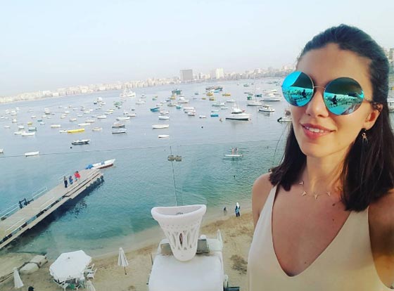 المصرية لارا اسكندر خرجت من الساحة الفنية لتعود من باب الموضة صورة رقم 11