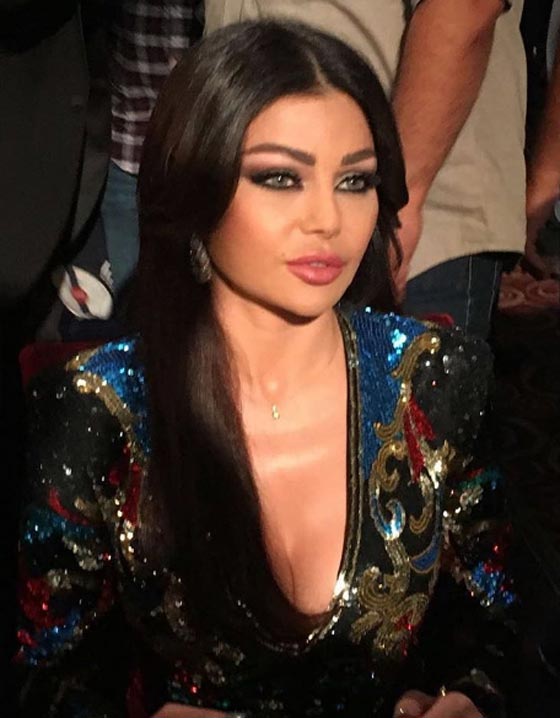 وسط تشكيك في مصداقية المسابقة.. هيفاء وهبي تتوج ملك جمال لبنان صورة رقم 13 وسط تشكيك في مصداقية المسابقة.. هيفاء وهبي تتوج ملك جمال لبنان صورة رقم 13