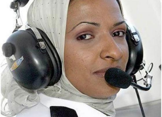 هنادي: اول كابتن طيار سعودية والقائدة ضمن اسطول الأمير الوليد صورة رقم 2