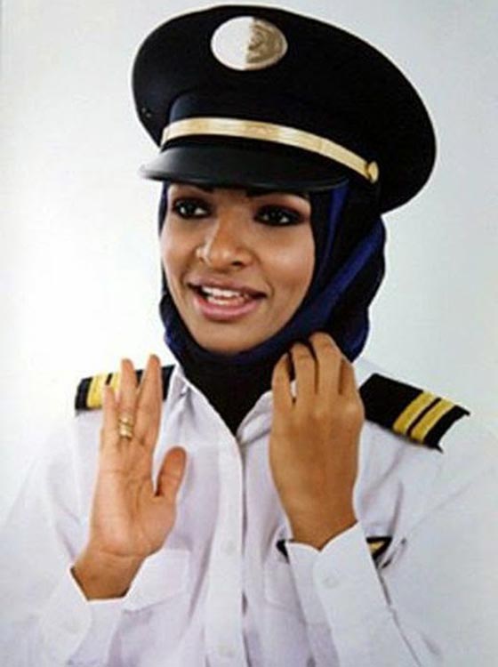 هنادي: اول كابتن طيار سعودية والقائدة ضمن اسطول الأمير الوليد صورة رقم 7