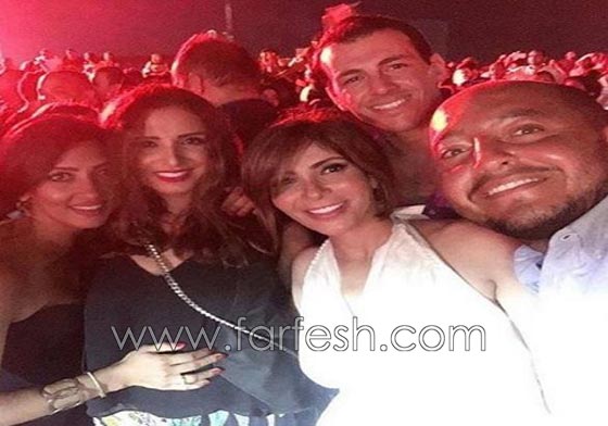 هل فعلا الفنانة منى زكي حامل بمولودها الثالث؟ صورة رقم 2 هل فعلا الفنانة منى زكي حامل بمولودها الثالث؟ صورة رقم 2