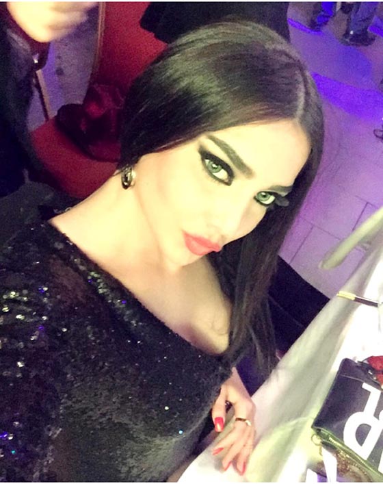 صور شبيهة هيفاء وهبي، سارة العراقية، تذهل الجمهور! صورة رقم 2