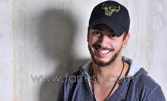 معجبتان بالنجم سعد المجرد تضربان الفرنسية التي اتهمته باغتصابها صورة رقم 21 معجبتان بالنجم سعد المجرد تضربان الفرنسية التي اتهمته باغتصابها صورة رقم 21