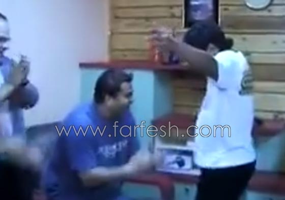 فيديو نادر: الشاب خالد يرقص مع عمرو دياب على اغنية (قلبي) صورة رقم 3 فيديو نادر: الشاب خالد يرقص مع عمرو دياب على اغنية (قلبي) صورة رقم 3