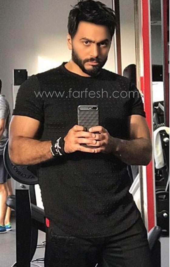 فيديو تامر حسني يحقق أمنية شاب ويجعله يبكي فرحاً صورة رقم 14 فيديو تامر حسني يحقق أمنية شاب ويجعله يبكي فرحاً صورة رقم 14