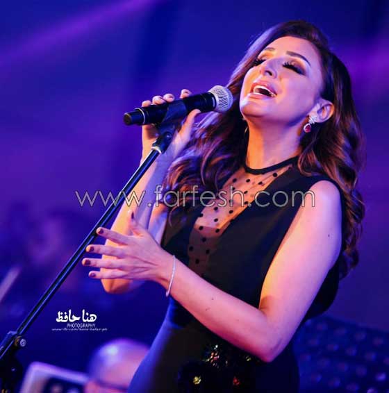 نتائج عرب ايدول: خروج كوثر براني ووليد بشارة بحضور الضيفة أنغام صورة رقم 1 نتائج عرب ايدول: خروج كوثر براني ووليد بشارة بحضور الضيفة أنغام صورة رقم 1