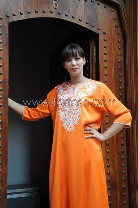 فيديو وصور مرعبة مع طلاسم السحر والشعوذة للفنانة لبنى ابيضار بمقبرة! صورة رقم 10 فيديو وصور مرعبة مع طلاسم السحر والشعوذة للفنانة لبنى ابيضار بمقبرة! صورة رقم 10