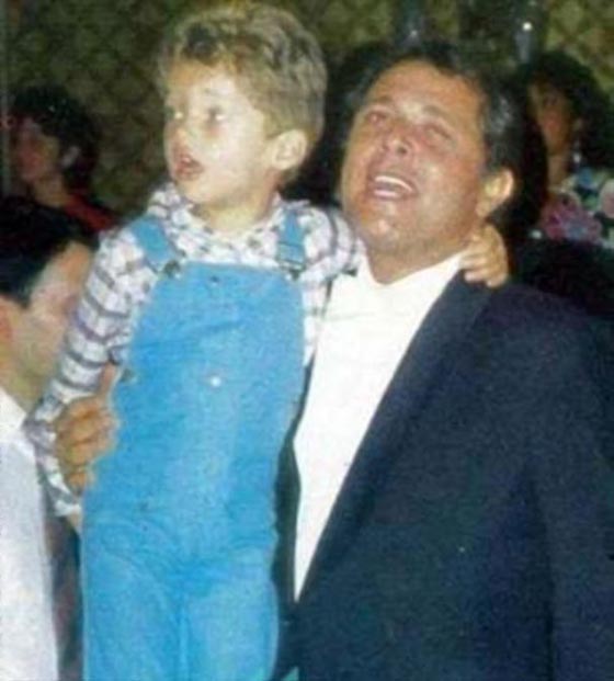 من الذي يتمنى الموت للفنانين؟ اليكم اشهر شائعات الموت عن المشاهير صورة رقم 4 من الذي يتمنى الموت للفنانين؟ اليكم اشهر شائعات الموت عن المشاهير صورة رقم 4