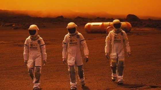 6 طلاب فرنسيين يزرعون الخضار على المريخ دون ان يبرحوا الارض صورة رقم 2