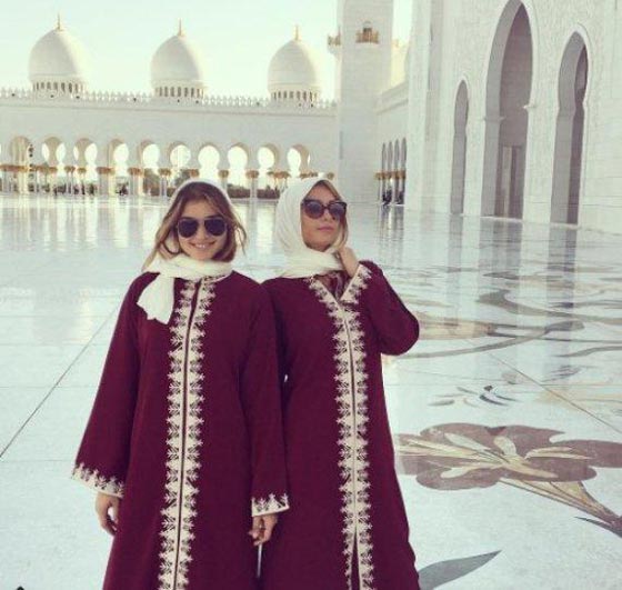 صور فنانين عالميين اثاروا الجدا حول علاقتهم بالاسلام! صورة رقم 1 صور فنانين عالميين اثاروا الجدا حول علاقتهم بالاسلام! صورة رقم 1