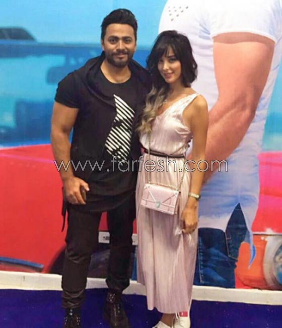 صور فنانين أحبوا معجباتهم وتكلل الحب بالزواج صورة رقم 6 صور فنانين أحبوا معجباتهم وتكلل الحب بالزواج صورة رقم 6