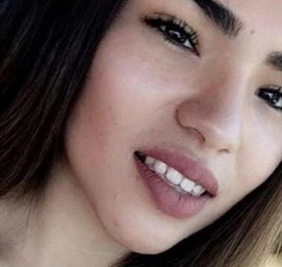 فيديو مثير.. عضو فرقة وان دايركشن يعتدي على مصور وامرأة في المطار صورة رقم 8 فيديو مثير.. عضو فرقة وان دايركشن يعتدي على مصور وامرأة في المطار صورة رقم 8