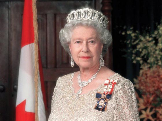 الملكة إليزابيث تحتفل بعيد ميلادها الـ93 مع عيد الفصح صورة رقم 10