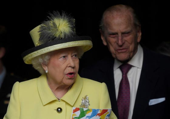 الملكة إليزابيث تحتفل بعيد ميلادها الـ93 مع عيد الفصح صورة رقم 12