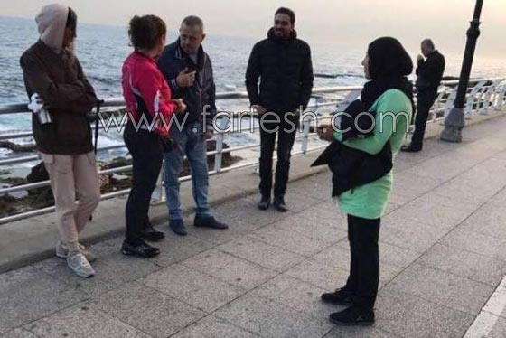 صور جورج وسوف اثناء مشوار على الكورنيش، احسن رد على شائعة وفاته! صورة رقم 2 صور جورج وسوف اثناء مشوار على الكورنيش، احسن رد على شائعة وفاته! صورة رقم 2