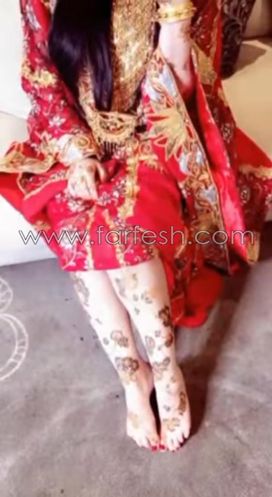 الاعلامية حليمة بولند تثير الجدل بنشر صور من جلسة حناء.. فيديو صورة رقم 11 الاعلامية حليمة بولند تثير الجدل بنشر صور من جلسة حناء.. فيديو صورة رقم 11